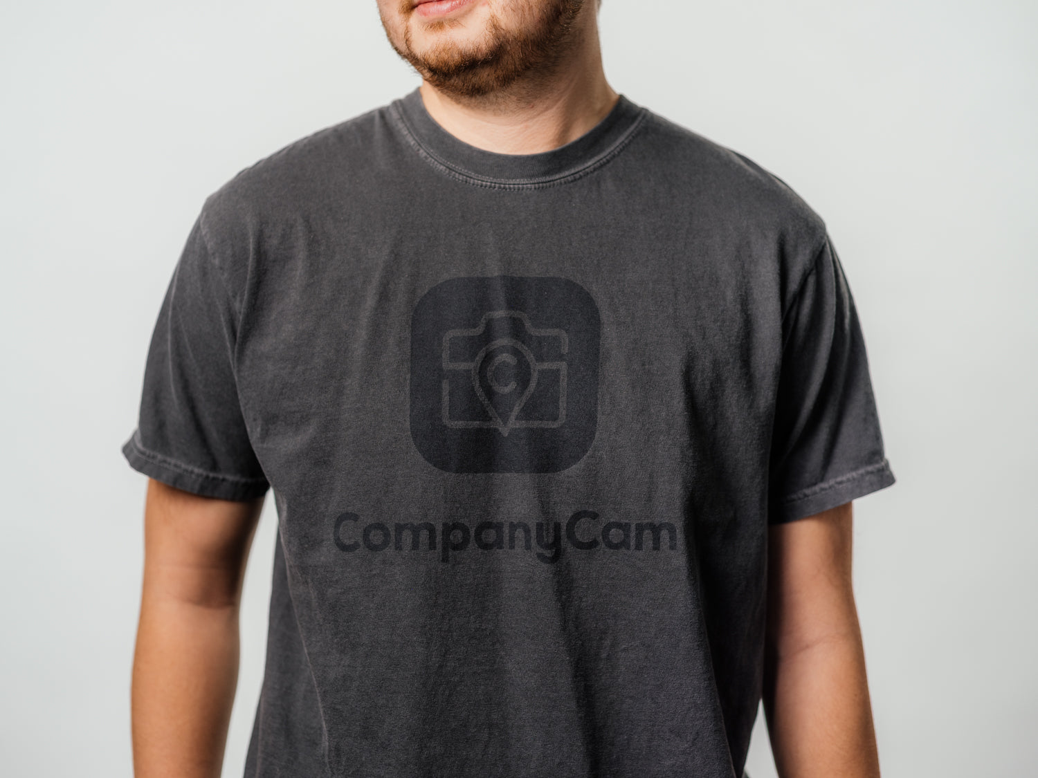 Tshirt - Basic Tonal Logo